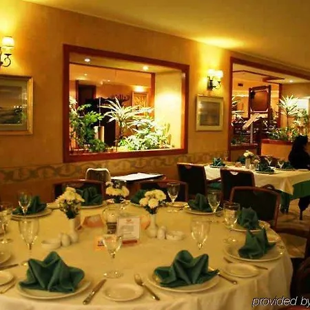 فندق فندق باي خانلي بارك 4*