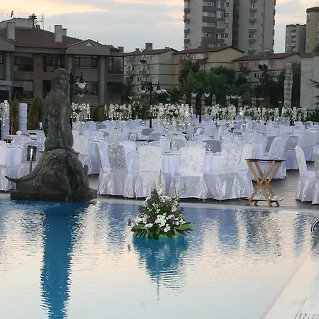 酒店 Buyukhanli Park