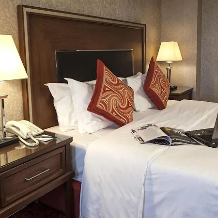 Buyukhanli Park Hotel 4*